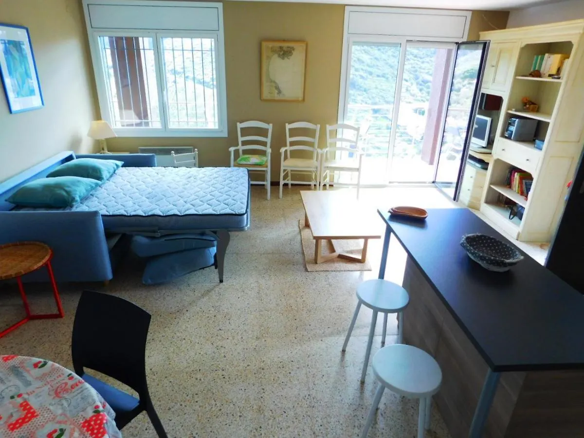 Gmid Immo A-232 Miron 30 Apartment Roses
